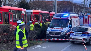 Wrocław: Wypadek na Powstańców. Nastolatka zginęła pod kołami tramwaju. MPK: Sprawcą młody motorniczy