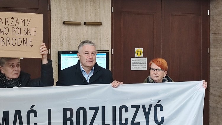 Apelacja w sprawie wypowiedzi Władysława Frasyniuka. Szukają pokrzywdzonych, Wojciech Kulig
