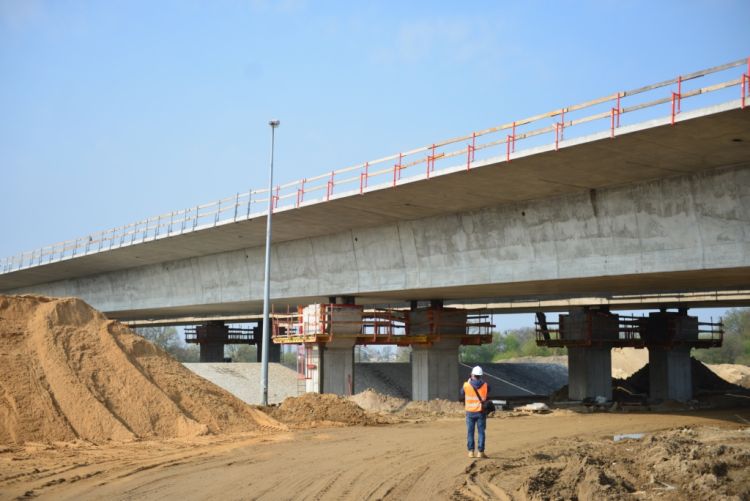 Największy most S5 nad Widawą gotowy, Wojciech Bolesta