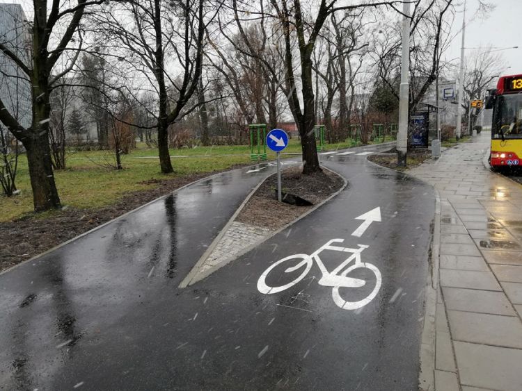 Grabiszyńska dla rowerzystów! Wzdłuż całej ulicy biegnie nowa „cyklostrada” [ZDJĘCIA], Bartosz Senderek