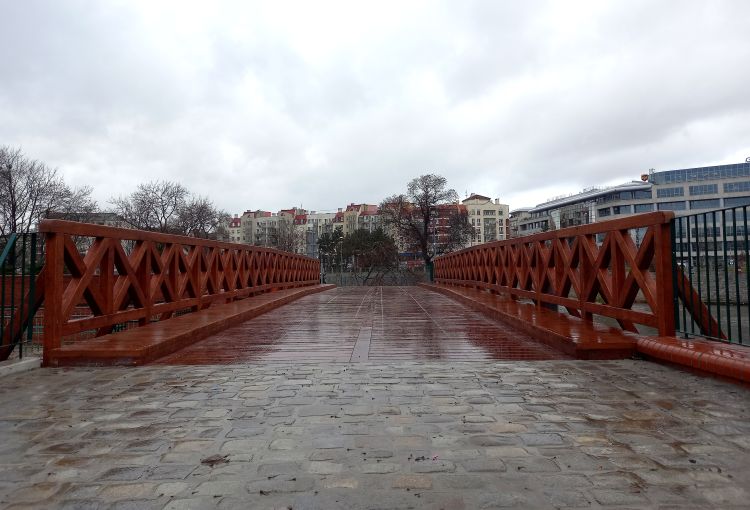 Wrocław: Most św. Klary otwarty po remoncie. Zmienił kolor, ZDiUM