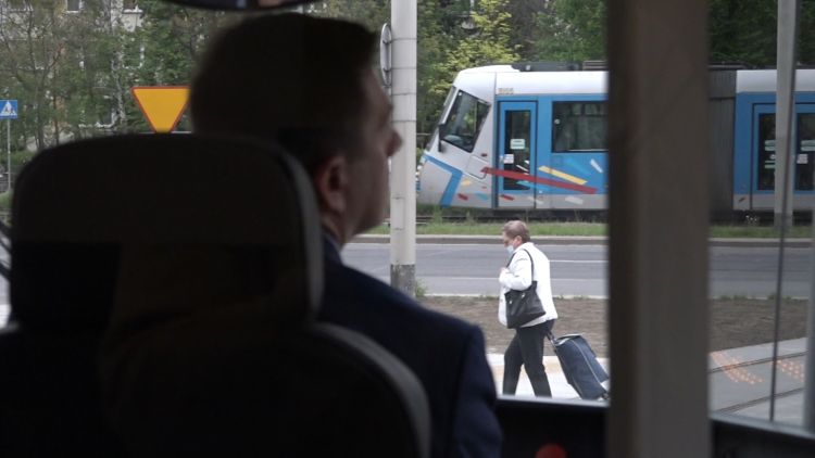 Wrocław: Mniej tramwajów i autobusów. MPK kursuje dziś inaczej niż zwykle, 