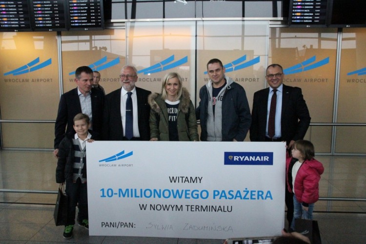 Podsumowanie roku 2016 na wrocławskim lotnisku, mat. prasowe