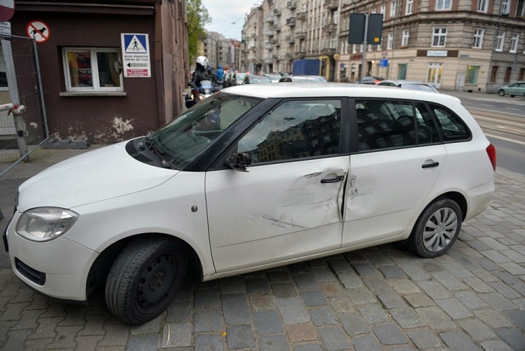 Samochód zderzył się z tramwajem na Traugutta [ZDJĘCIA], Wojciech Bolesta