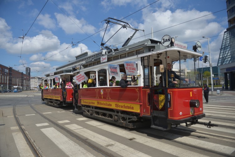 Gitarowy tramwaj wyjechał na ulice Wrocławia [ZDJĘCIA, WIDEO], Wojciech Bolesta