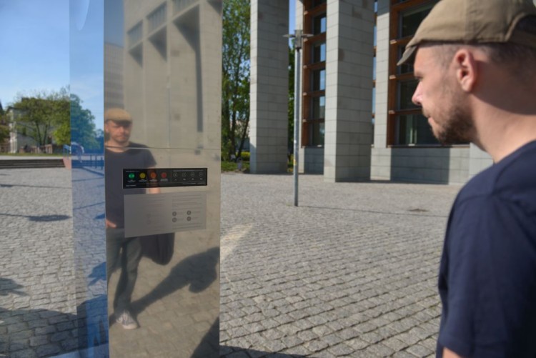 Cyjanometr mierzy jakość powietrza we Wrocławiu. To dzieło sztuki, Wojciech Bolesta