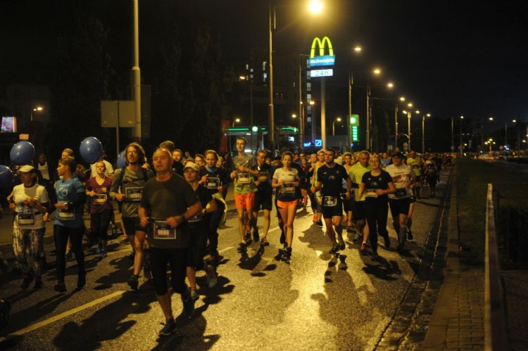 5. PKO Nocny Wrocław Półmaraton. Niemal dziesięć tysięcy biegaczy na ulicach Wrocławia! [DUŻO ZDJĘĆ], Wojciech Bolesta