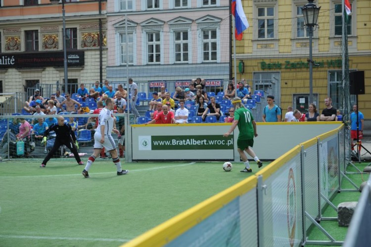 Wrocław Cup - Bezdomni grali w piłkę na placu Solnym [ZDJĘCIA], Wojciech Bolesta