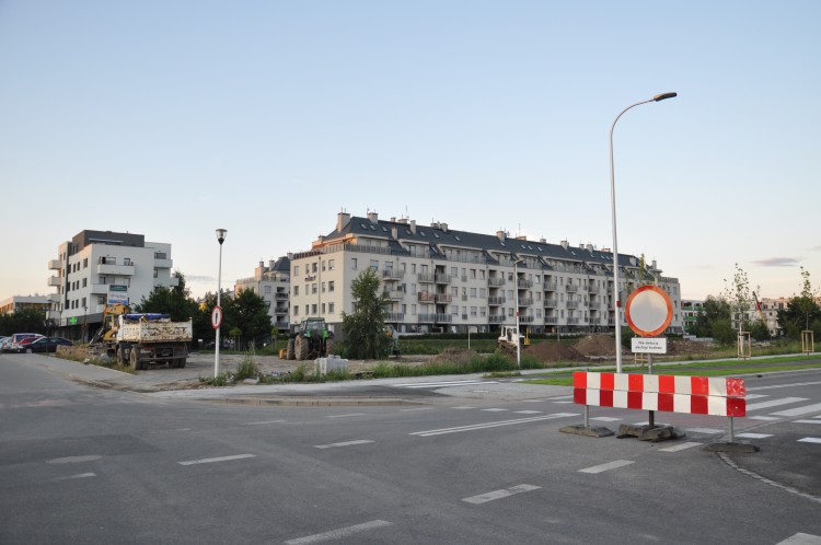 Stabłowice wciąż czekają na otwarcie nowego fragmentu ulicy, Marta Gołębiowska