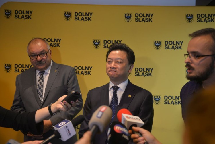 Dolny Śląsk podpisał umowę o współpracy z chińską prowincją Anhui [ZDJĘCIA], Wojciech Bolesta