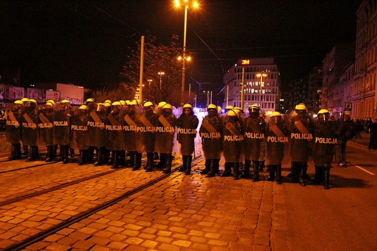 Poseł o rozwiązaniu marszu: „Działania władz miasta i policji wyglądają na ciężkie naruszenie prawa”, Bartosz Senderek