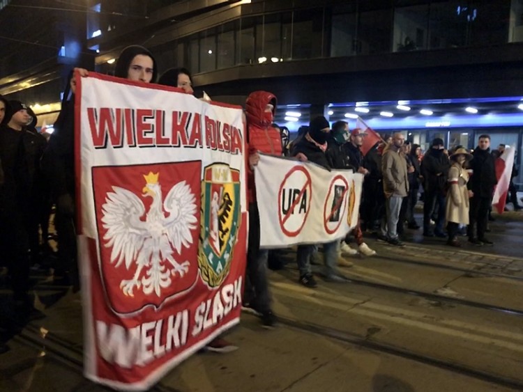 11 listopada we Wrocławiu. Zakończył się „Marsz Polaków” z okazji Święta Niepodległości [ZDJĘCIA], Jakub Jurek