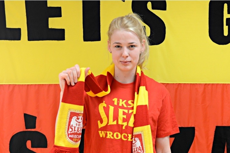 Magdalena Koperwas koszykarką Ślęzy Wrocław, Ślęza Wrocław
