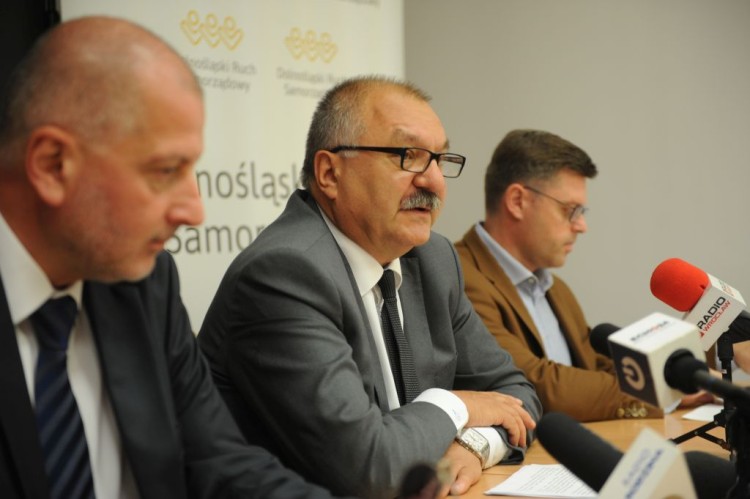Ugrupowanie Dutkiewicza: rząd chce ograniczyć konstytucyjne kompetencje samorządów, Wojciech Bolesta
