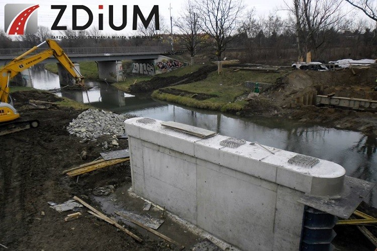 Podpory na powstającym moście Żernickim częściowo gotowe [ZDJĘCIA], ZDiUM
