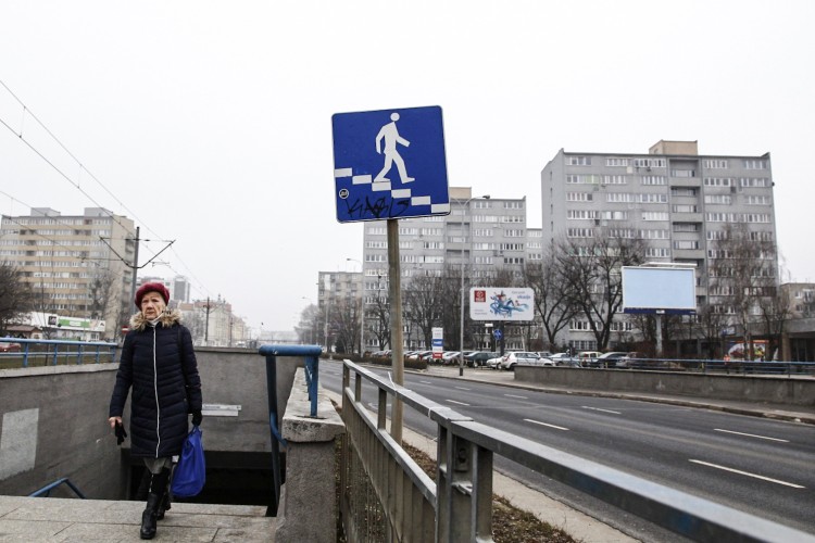 Przetarg na budowę nowego przejścia dla pieszych przez Legnicką już w sierpniu, Magda Pasiewicz