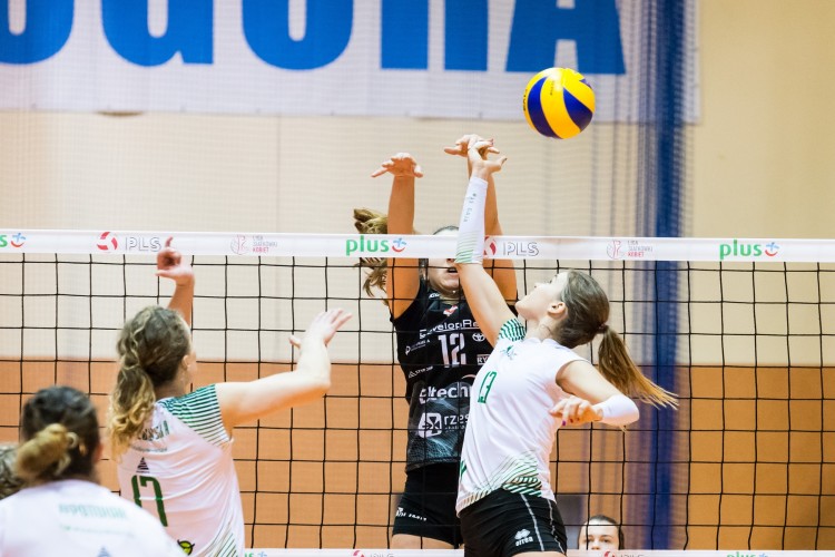 Volley Wrocław zagra o pozostanie w LSK. Ma dwie szanse na uratowanie ligowego bytu, Volleyball Wrocław SA