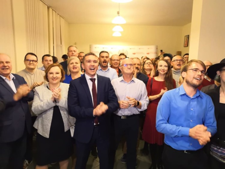 Wybory parlamentarne 2019. Sondażowe wyniki i frekwencja [ZDJĘCIA, WIDEO], mat. pras.