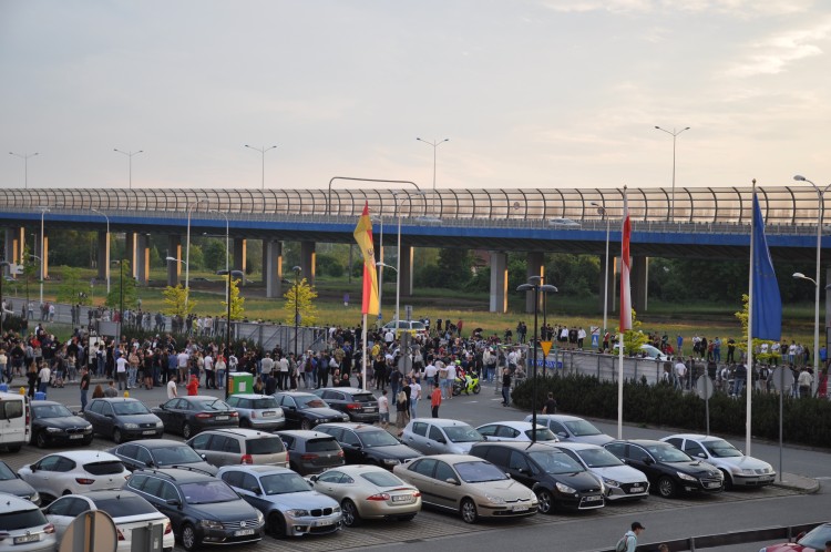 Wrocław: Sportowe samochody przyjechały na stadion. Zobacz te cacka! [ZDJĘCIA], Marta Gołębiowska