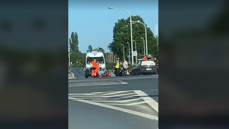 Wrocław: Wypadek motocyklisty na skrzyżowaniu ul. Bardzkiej i Morwowej, Nadesłane/Marta Sybis