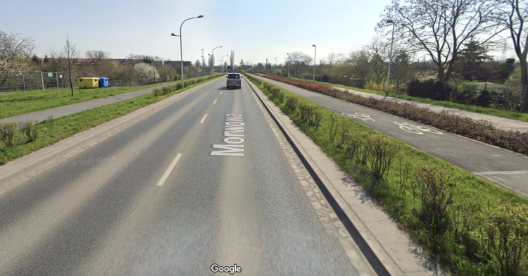 Komunikacja 1 listopada we Wrocławiu. Zamknięte ulice i zmienione przystanki, Google Maps