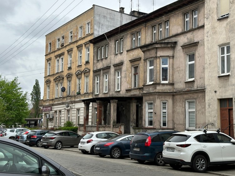 Ta wrocławska ulica słynie z ganków. Wybudował je XIX-wieczny deweloper, Askaniusz Polcyn