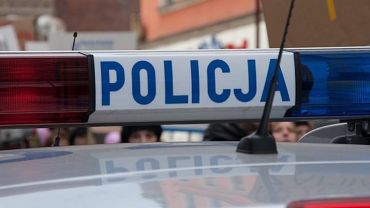 Wrocław: wandal uszkodził 39 samochodów na Grabiszynie