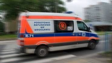 Wypadek na wrocławskiej obwodnicy śródmiejskiej. Dwie osoby ranne