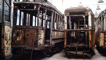 Sprzątanie zabytkowych tramwajów na Popowicach [ZDJĘCIA]