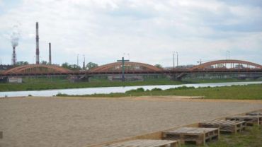 Wypadek na moście Trzebnickim. Dwie osoby ranne