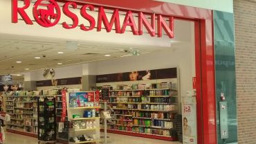 Trzech wrocławian regularnie zapominało płacić za perfumy w Rossmanie i Hebe