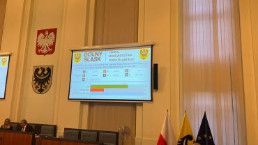 Zarząd Województwa Dolnośląskiego z wotum zaufania i absolutorium za wykonanie budżetu w 2021 roku