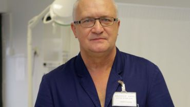 Prof. Krzysztof Simon o koronawirusie: maseczki i szczepienia są konieczne już teraz