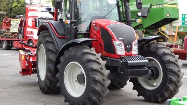 Traktory wyjechały na DK8. Protest rolników na trasie między Kłodzkiem a Wrocławiem