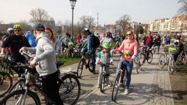Wrocław: Dwa marsze jednego dnia. Będą spore utrudnienia w centrum [ULICE]