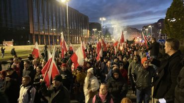 Wrocław: Ulicami miasta przeszedł marsz narodowców