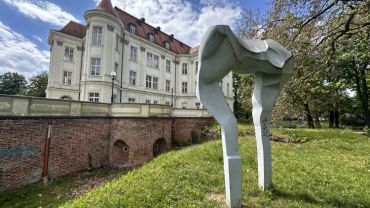 Pałac, stawy, tajemnice i uroki - musicie odwiedzić Park Leśnicki