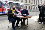 Wrocław: Biolodzy z UWr przygotują projekt zielonych przystanków MPK, Bartosz Senderek