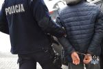 Dwóch mężczyzn zaatakowało ochroniarza rozbitą butelką, KWP Wrocław
