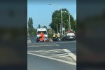Wrocław: Wypadek motocyklisty na skrzyżowaniu ul. Bardzkiej i Morwowej, Nadesłane/Marta Sybis