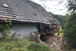 Dolny Śląsk: Ściana budynku runęła po wybuchu butli z gazem [ZDJĘCIA], Straż pożarna w Jeleniej Górze
