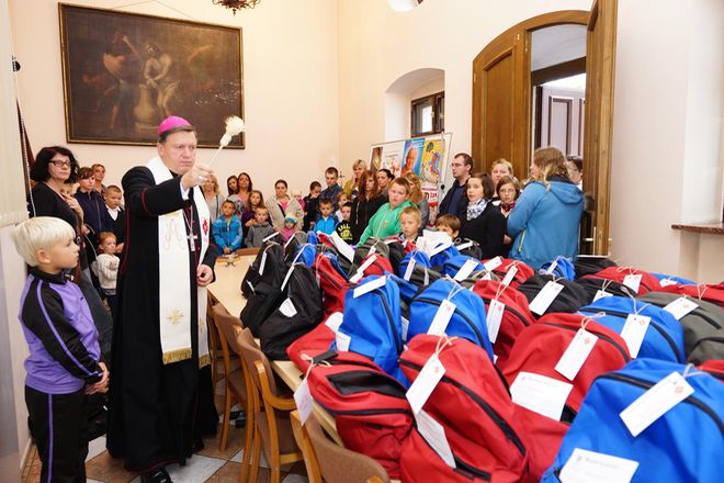 Caritas na wiele sposobów wspiera we Wrocławiu gorzej sytuowane rodziny