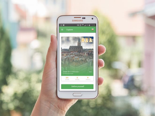 Footsteps to interaktywna aplikacja mobilna personalizująca zwiedzanie