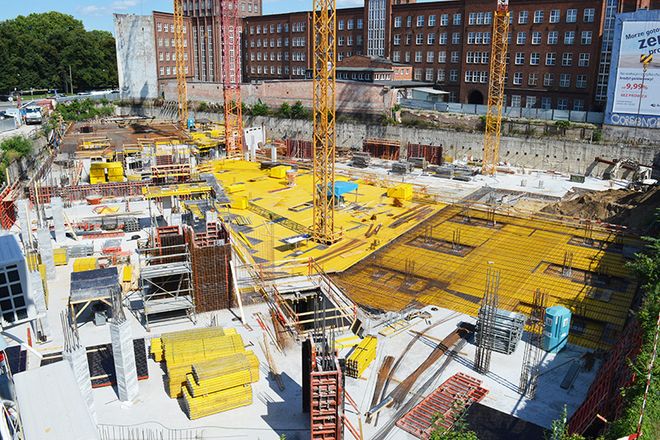 Wizjonerska budowa OVO Wrocław nabiera rozpędu. Wkrótce powstanie przestrzeń z salą balową i basenem, mat. inwestora