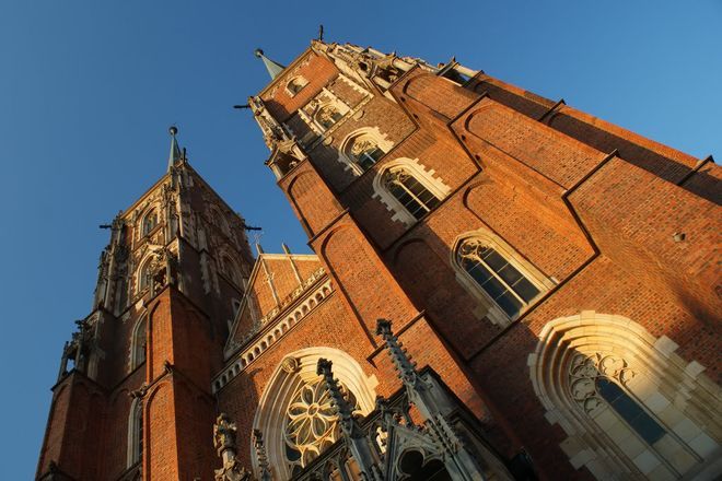 Osoby bezdomne i ubogie mogą się odświeżyć w rejonie wrocławskiej katedry