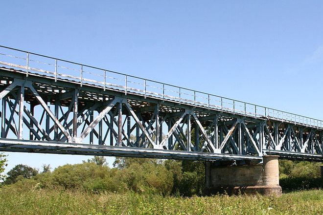 Obecny most na Nysie Łużyckiej w Bielawie Dolnej