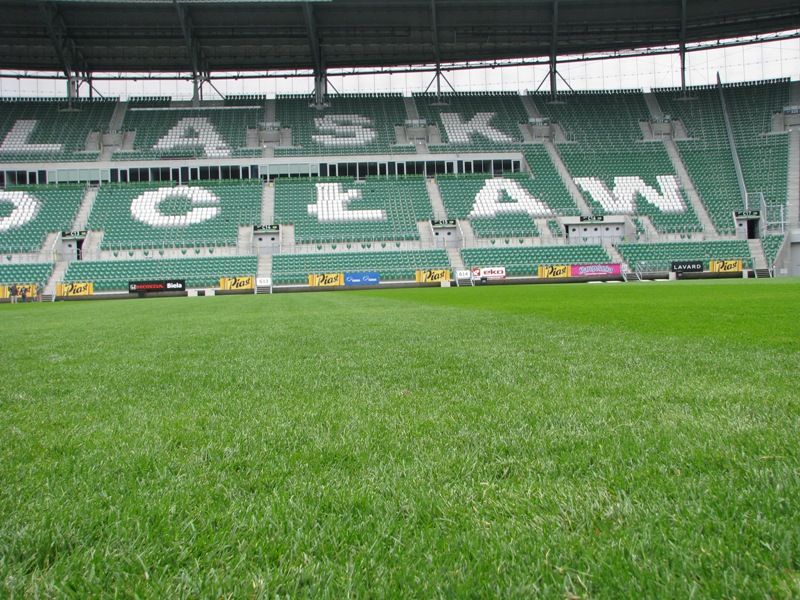 Stadion Miejski będzie we wtorek podczas meczu Polska - Mołdawia pusty? 