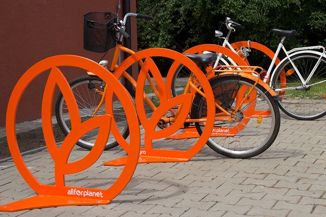 Wrocław rywalizuje z innymi polskimi miastami o nowe stojaki rowerowe. To mieszkańcy mogą je wygrać, mat. prasowe