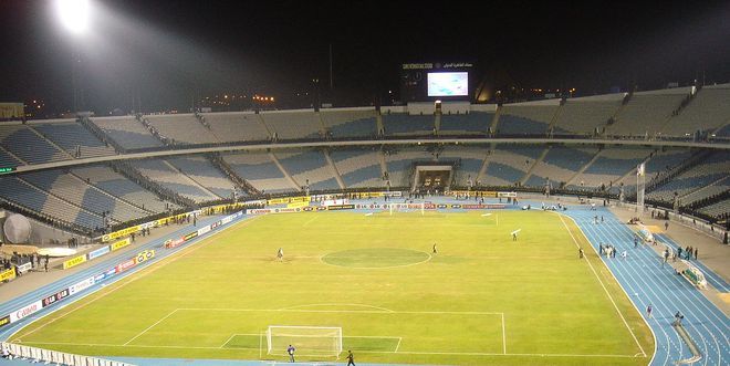 Zdjęcie ze stadionu w Kairze. Podobne monitory LCD mają się pojawić i u nas