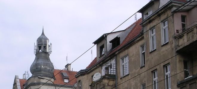 Wrocławianie mogą do 19 marca składać deklaracje przystąpienia do programu usuwania azbestu z budynków